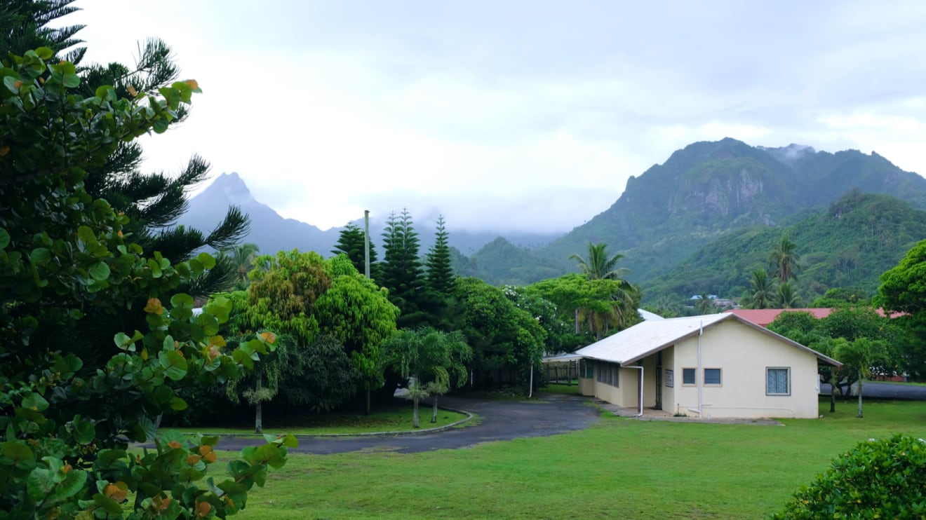 Rarotonga's volcanic peaks